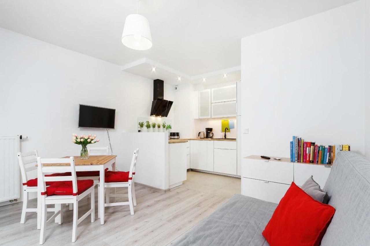 Apartments Claro II By Noclegi Renters Krakow Bagian luar foto